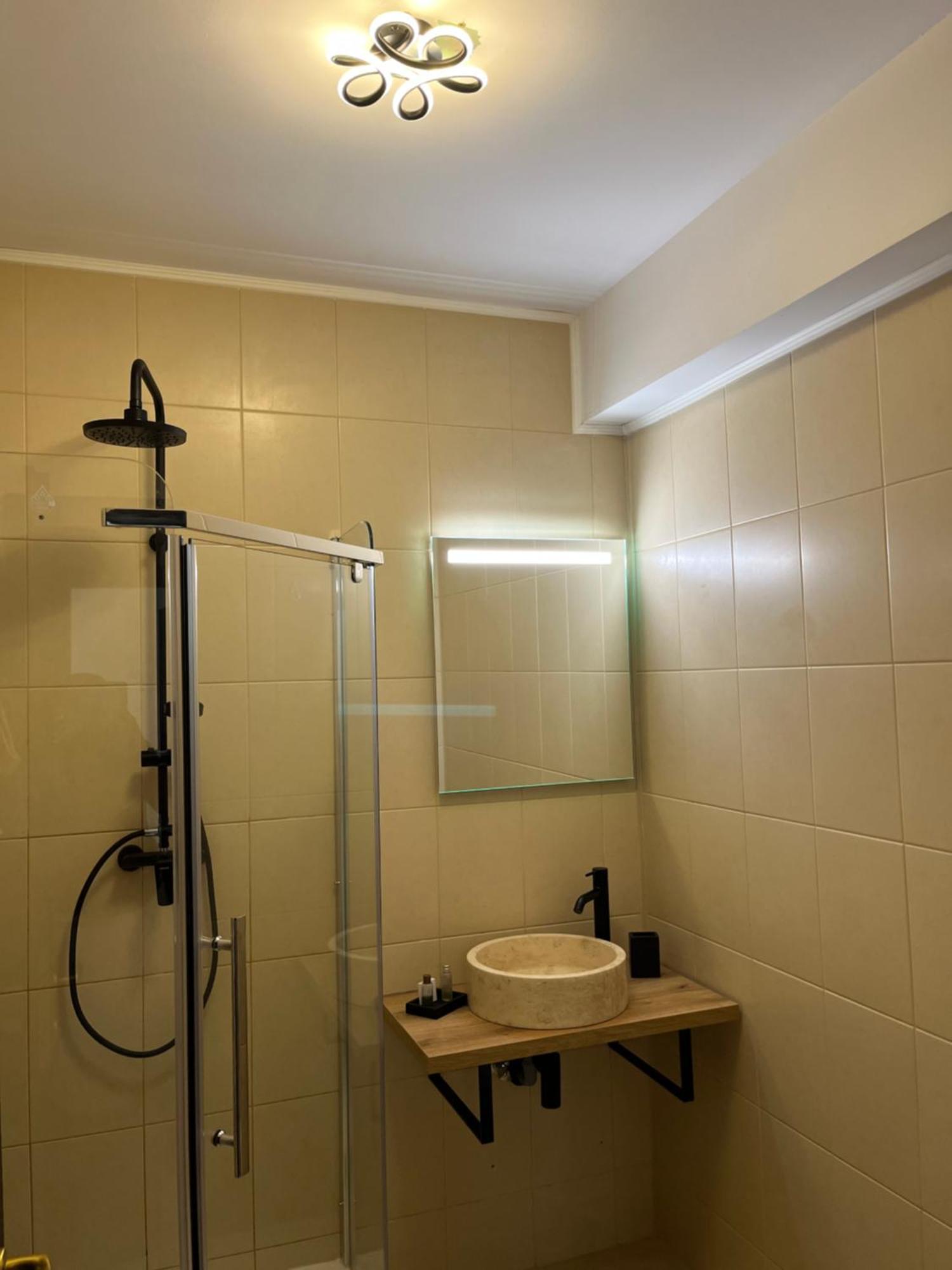 Fratellyvibe Mamaia Apartment Exterior photo